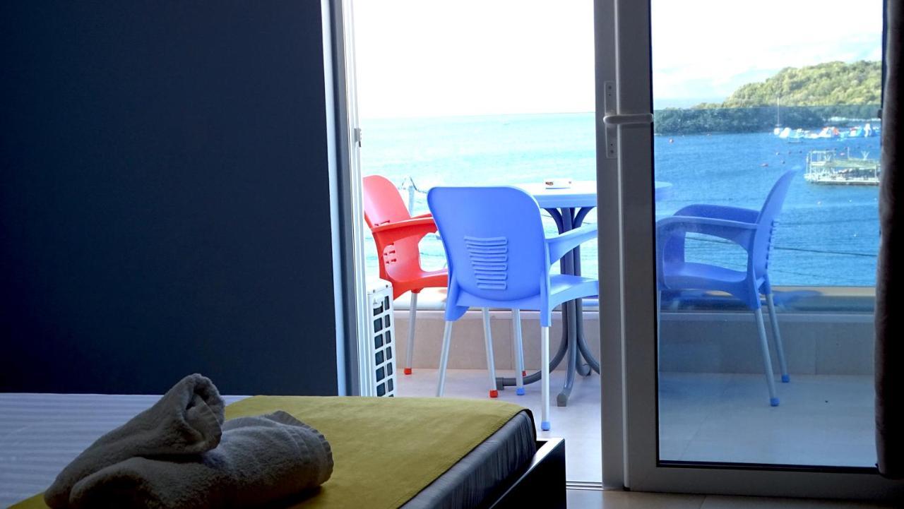 De Luna 4*